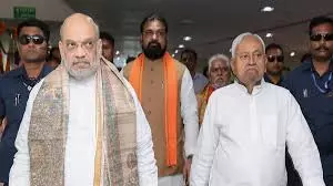 Patna: एनडीए सीट बंटवारे पर अमित शाह और नीतीश कुमार की बैठक Patna: एनडीए सीट बंटवारे पर अमित शाह और नीतीश कुमार की बैठक