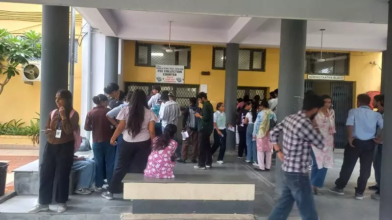 Haryana के कॉलेजों में 1.34 लाख यूजी, पीजी सीटें खाली होने से चिंता Haryana के कॉलेजों में 1.34 लाख यूजी, पीजी सीटें खाली होने से चिंता