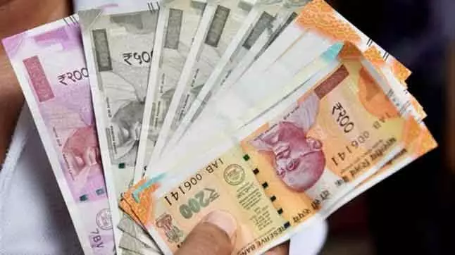 ओडिशा CM ने कर्मचारियों के लिए 3% महंगाई भत्ते की बढ़ोतरी घोषणा की ओडिशा CM ने कर्मचारियों के लिए 3% महंगाई भत्ते की बढ़ोतरी घोषणा की
