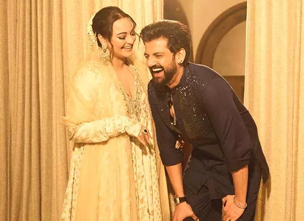 Sonakshi Sinha ने मजाकिया पोस्ट के साथ गर्भावस्था की अफवाहों को खारिज किया Sonakshi Sinha ने मजाकिया पोस्ट के साथ गर्भावस्था की अफवाहों को खारिज किया