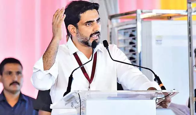 Lokesh : अगर NDA सरकार बनी रही तो AP सभी सेक्टर में नंबर 1 होगा Lokesh : अगर NDA सरकार बनी रही तो AP सभी सेक्टर में नंबर 1 होगा