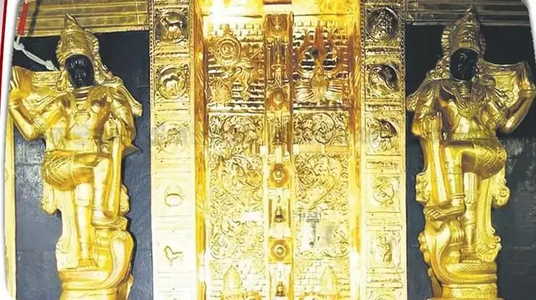 Sabarimala सोना मामला: मुख्य आरोपी पोट्टी को एसआईटी की हिरासत में लिया गया Sabarimala सोना मामला: मुख्य आरोपी पोट्टी को एसआईटी की हिरासत में लिया गया