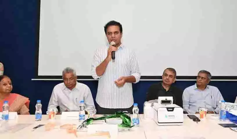 शोध से आम आदमी को लाभ मिलना चाहिए, ह्यूवेल लैब के उद्घाटन पर KTR शोध से आम आदमी को लाभ मिलना चाहिए, ह्यूवेल लैब के उद्घाटन पर KTR