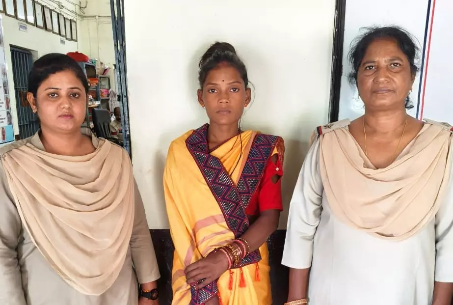 नाती बहू ने की दादी सास की हत्या, खाने की जगह दे दी मौत नाती बहू ने की दादी सास की हत्या, खाने की जगह दे दी मौत