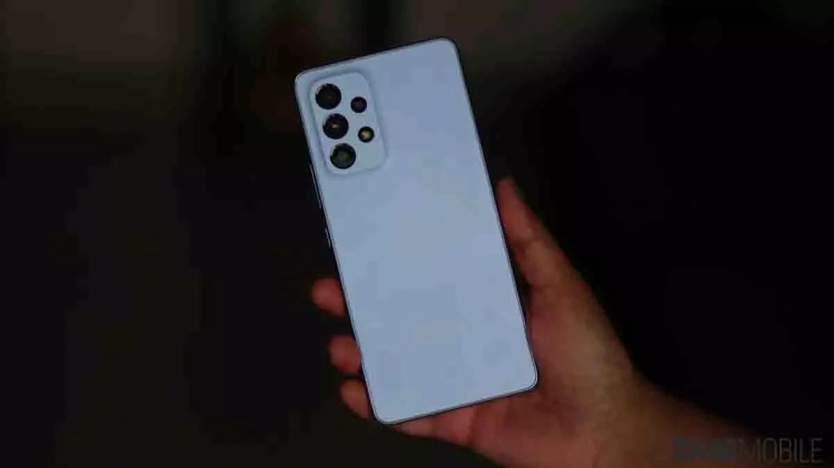 सैमसंग ने गैलेक्सी S24 सीरीज़ के लिए One UI 8 अपडेट पर रोक लगाई सैमसंग ने गैलेक्सी S24 सीरीज़ के लिए One UI 8 अपडेट पर रोक लगाई