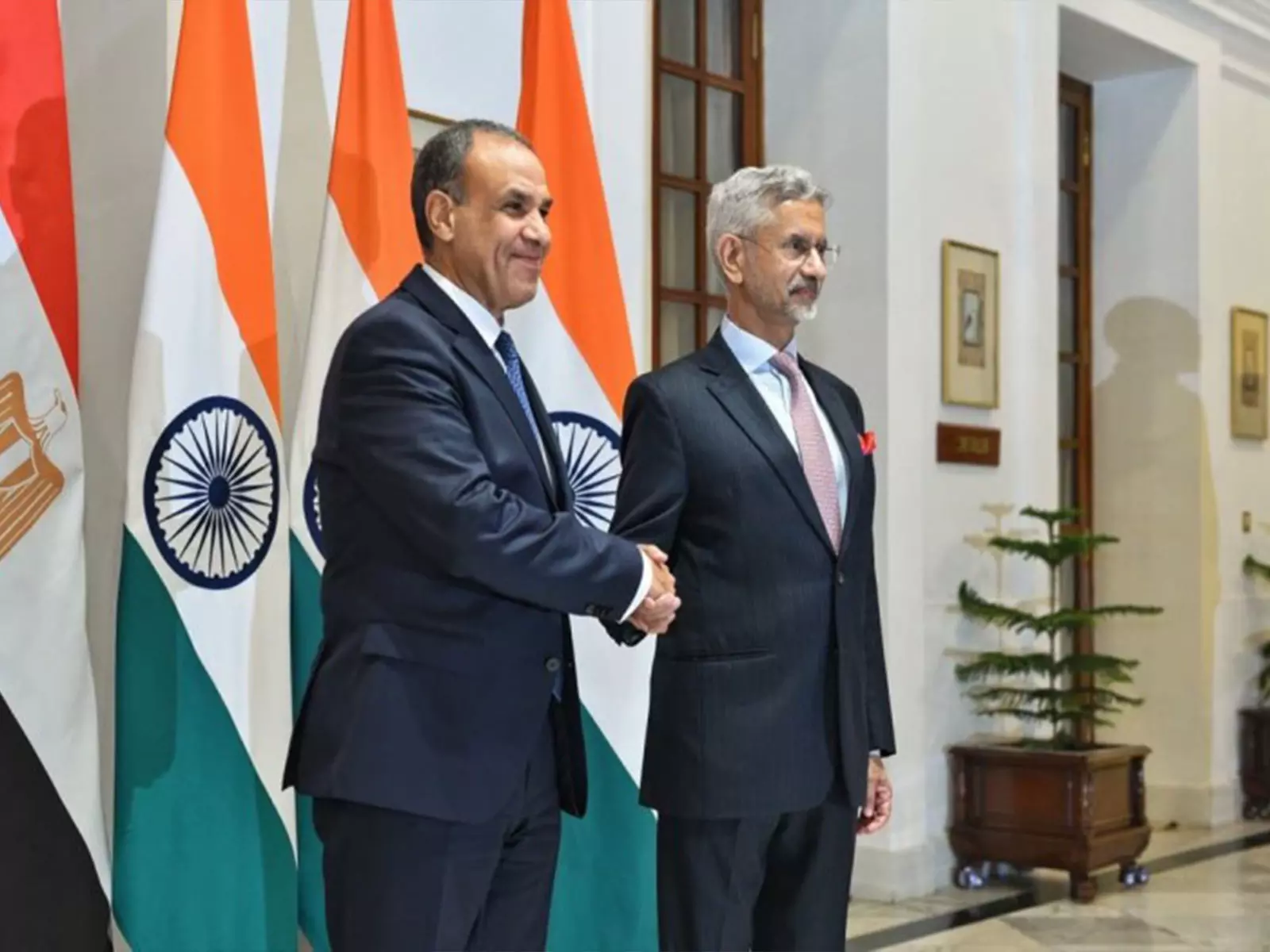 भारत और Egypt ने रक्षा, अर्थव्यवस्था और प्रौद्योगिकी के क्षेत्र में सहयोग बढ़ाने के लिए पहली रणनीतिक वार्ता की भारत और Egypt ने रक्षा, अर्थव्यवस्था और प्रौद्योगिकी के क्षेत्र में सहयोग बढ़ाने के लिए पहली रणनीतिक वार्ता की
