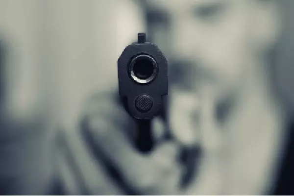 Assam में सेना की चौकी पर आतंकवादियों ने की गोलीबारी, तीन जवान घायल Assam में सेना की चौकी पर आतंकवादियों ने की गोलीबारी, तीन जवान घायल