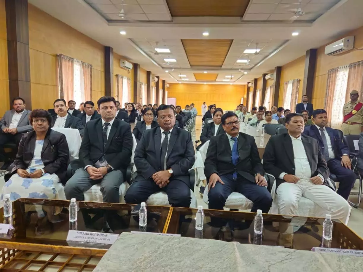 जिला न्यायालय दुर्ग में ग्रीन दीपावली मनाने कार्यशाला आयोजित जिला न्यायालय दुर्ग में ग्रीन दीपावली मनाने कार्यशाला आयोजित