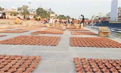Ayodhya: रामनगरी बनेगी रोशनी की रानी, अयोध्या लिखेगी दीपों से नया विश्व इतिहास Ayodhya: रामनगरी बनेगी रोशनी की रानी, अयोध्या लिखेगी दीपों से नया विश्व इतिहास