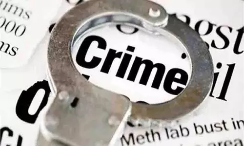 Jammu-Kashmir: पुलिसकर्मी को तेज रफ्तार वाहन ने मारी टक्कर, चालक फरार