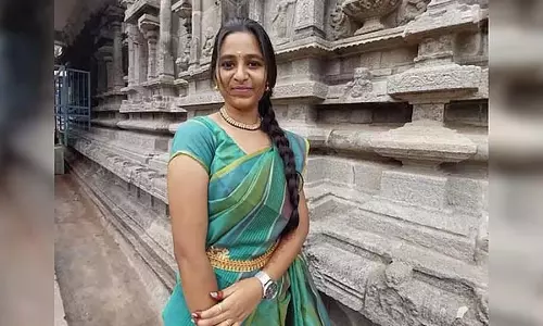 प्यार में इनकार; एग्जाम देकर घर लौट रहे स्टूडेंट की गला रेतकर हत्या प्यार में इनकार; एग्जाम देकर घर लौट रहे स्टूडेंट की गला रेतकर हत्या
