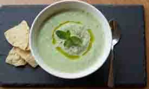 Palak Mint Chutney : शाम में स्नैक्स के साथ सर्व करें पालक और पुदीना से बनी चटपटी और स्वादिष्ट चटनी Palak Mint Chutney : शाम में स्नैक्स के साथ सर्व करें पालक और पुदीना से बनी चटपटी और स्वादिष्ट चटनी