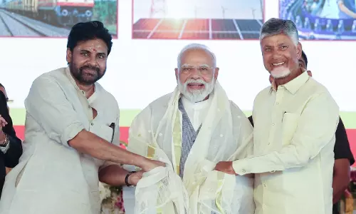 PM Modi ने हिंदी में बोलने के लिए चंद्रबाबू नायडू की सराहना की