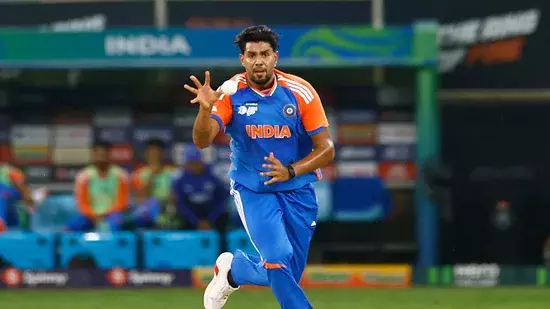 Gambhir के कड़े विरोध के बाद हर्षित राणा की मदद के लिए आये Gambhir के कड़े विरोध के बाद हर्षित राणा की मदद के लिए आये