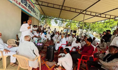 इनेलो ने Sirsa में उर्वरक विक्रेताओं को अधिक कीमत और आपूर्ति की कमी पर चेतावनी दी इनेलो ने Sirsa में उर्वरक विक्रेताओं को अधिक कीमत और आपूर्ति की कमी पर चेतावनी दी