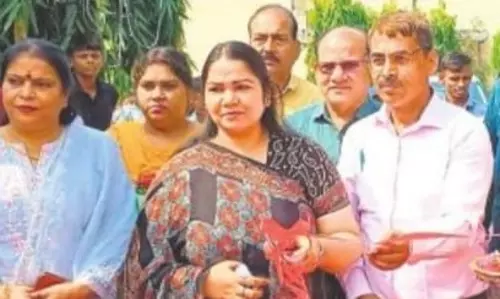 Bareilly: राजकीय संकेत विद्यालय में मेला, कार्यक्रमों की भरमार Bareilly: राजकीय संकेत विद्यालय में मेला, कार्यक्रमों की भरमार