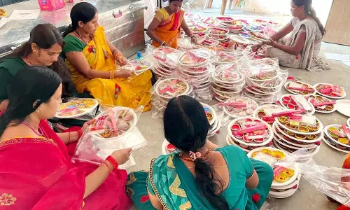 स्व-सहायता समूहों की मेहनत में रंग भर रहा है बिहान बाजार