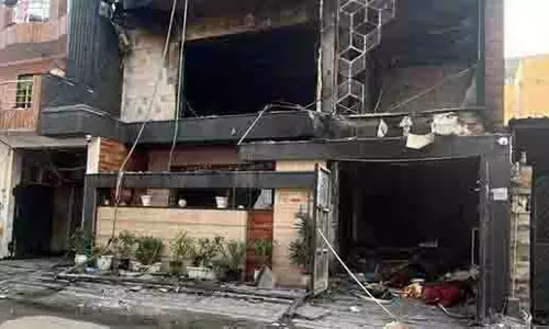 शादी से पहले Ghaziabad के घर में आग लगने से 2.5 करोड़ रुपये का नुकसान शादी से पहले Ghaziabad के घर में आग लगने से 2.5 करोड़ रुपये का नुकसान