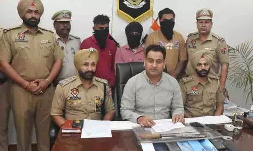 Ludhiana: झपटमार गिरोह के तीन सदस्य पुलिस के जाल में फंसे Ludhiana: झपटमार गिरोह के तीन सदस्य पुलिस के जाल में फंसे