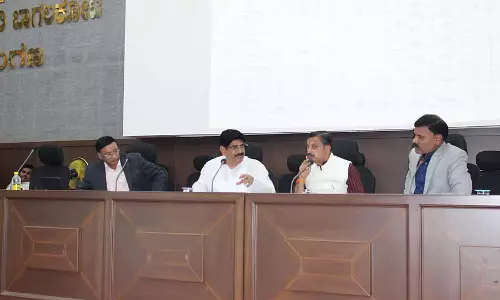 फसल बीमा के बारे में जागरूकता पैदा करें: MP PC Gaddigouda फसल बीमा के बारे में जागरूकता पैदा करें: MP PC Gaddigouda