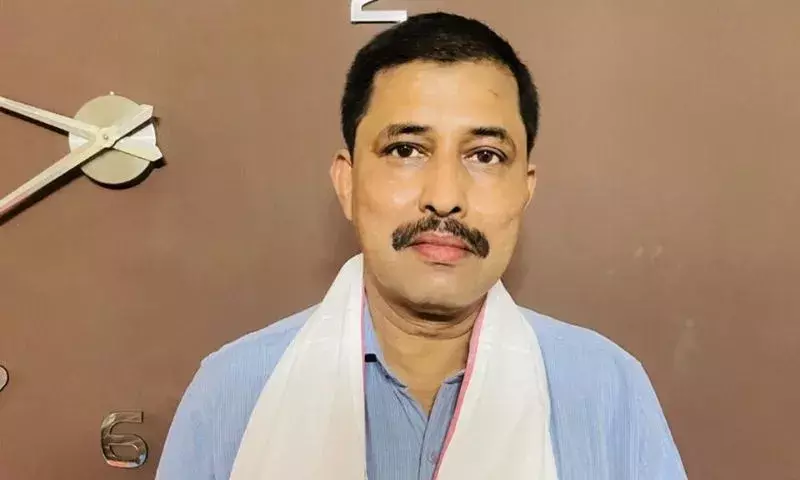 Assam के एंटी-क्वैकरी सेल ने 2025 में 22 ‘फर्जी डॉक्टरों’ को गिरफ्तार किया: अधिकारी Assam के एंटी-क्वैकरी सेल ने 2025 में 22 ‘फर्जी डॉक्टरों’ को गिरफ्तार किया: अधिकारी