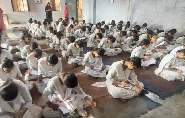 Sonipat: सड़क सुरक्षा को लेकर क्विज, छात्रों में उत्साह