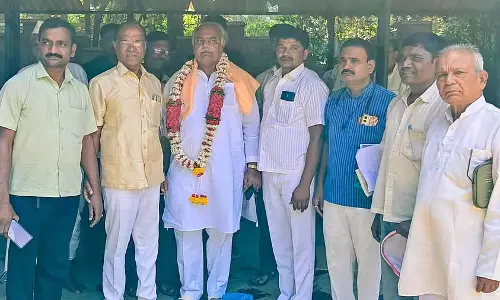 Ingleswar : मंत्री शिवानंद पाटिल को सम्मानित किया गया Ingleswar : मंत्री शिवानंद पाटिल को सम्मानित किया गया