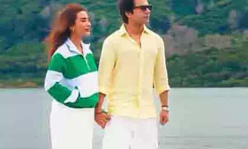 राजकुमार राव-पत्रलेखा की प्रेग्नेंसी की खबरों पर शाहरुख खान की प्रतिक्रिया राजकुमार राव-पत्रलेखा की प्रेग्नेंसी की खबरों पर शाहरुख खान की प्रतिक्रिया
