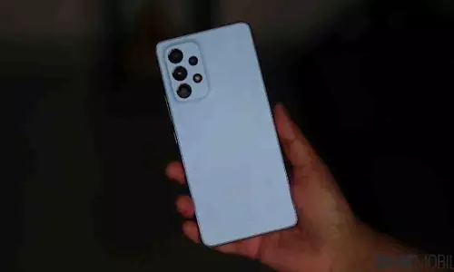 सैमसंग ने गैलेक्सी S24 सीरीज़ के लिए One UI 8 अपडेट पर रोक लगाई सैमसंग ने गैलेक्सी S24 सीरीज़ के लिए One UI 8 अपडेट पर रोक लगाई