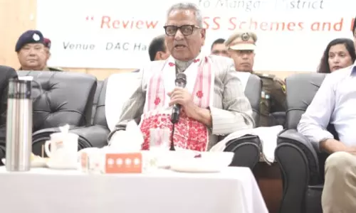 राज्यपाल ने विकासात्मक पहलों की प्रगति का आकलन करने के लिए मंगन जिले का दौरा किया