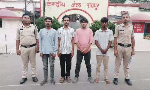 साईंस कॉलेज छात्रावास में घुसकर बलवा करने वाले चार फरार आरोपी गिरफ्तार साईंस कॉलेज छात्रावास में घुसकर बलवा करने वाले चार फरार आरोपी गिरफ्तार