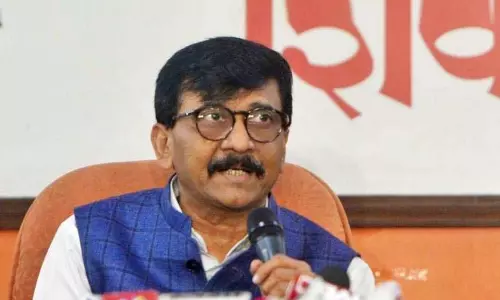 Sanjay Raut का बड़ा दावा: गणेश नाइक जीतेंगे Sanjay Raut का बड़ा दावा: गणेश नाइक जीतेंगे