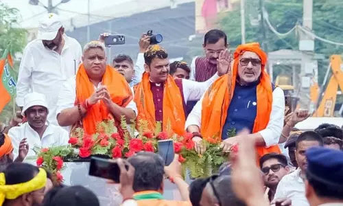 फडणवीस को भरोसा: मोदी और नीतीश के साथ बिहार में NDA जीतेगा फडणवीस को भरोसा: मोदी और नीतीश के साथ बिहार में NDA जीतेगा