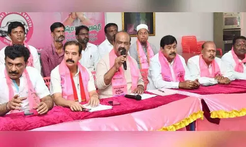 MLC मधुसूदन अचारी: हम ओबीसी आरक्षण पर कांग्रेस से लड़ेंगे MLC मधुसूदन अचारी: हम ओबीसी आरक्षण पर कांग्रेस से लड़ेंगे