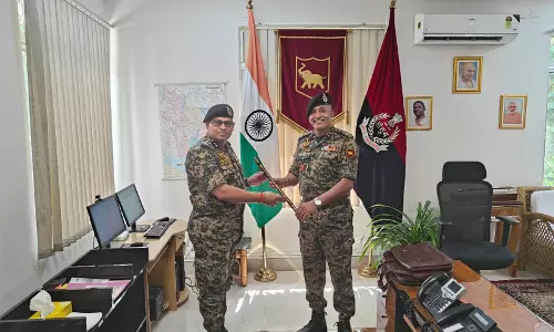 AK चक्रवर्ती ने आईजी बीएसएफ त्रिपुरा का पदभार संभाला AK चक्रवर्ती ने आईजी बीएसएफ त्रिपुरा का पदभार संभाला