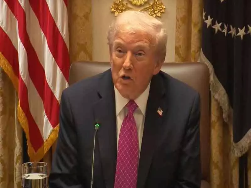 बातचीत में रुकावट के बावजूद Trump का रूस-यूक्रेन विवाद सुलझने का भरोसा बातचीत में रुकावट के बावजूद Trump का रूस-यूक्रेन विवाद सुलझने का भरोसा