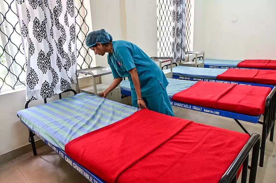 पटाखों से चोटें: आंखों के अस्पतालों में 24 घंटे सेवा पटाखों से चोटें: आंखों के अस्पतालों में 24 घंटे सेवा