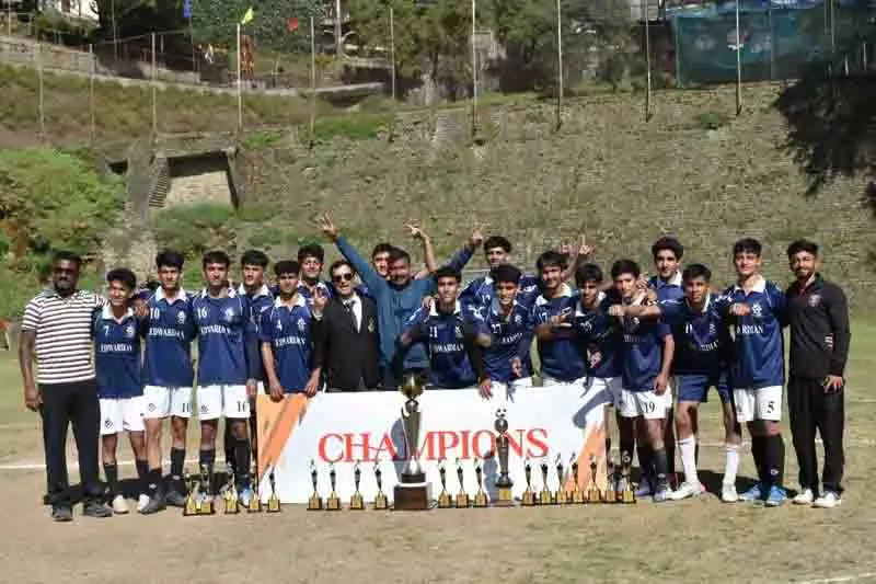 Himachal: फुटबॉल में सेंट एडवर्ड्स की जीत, रूट्स कंट्री ने बास्केटबॉल खिताब जीता Himachal: फुटबॉल में सेंट एडवर्ड्स की जीत, रूट्स कंट्री ने बास्केटबॉल खिताब जीता