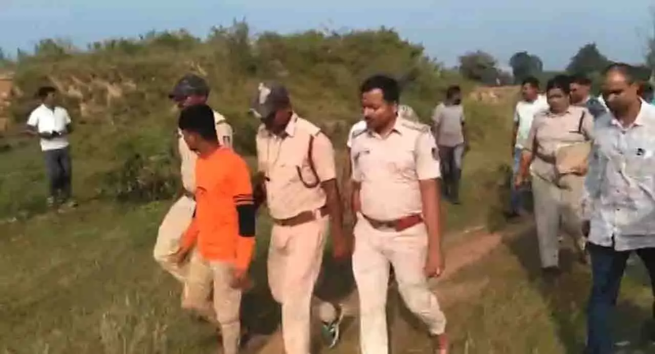 मलकानगिरी में एकतरफा प्यार में Odisha के युवक की हत्या, आरोपी फरार मलकानगिरी में एकतरफा प्यार में Odisha के युवक की हत्या, आरोपी फरार