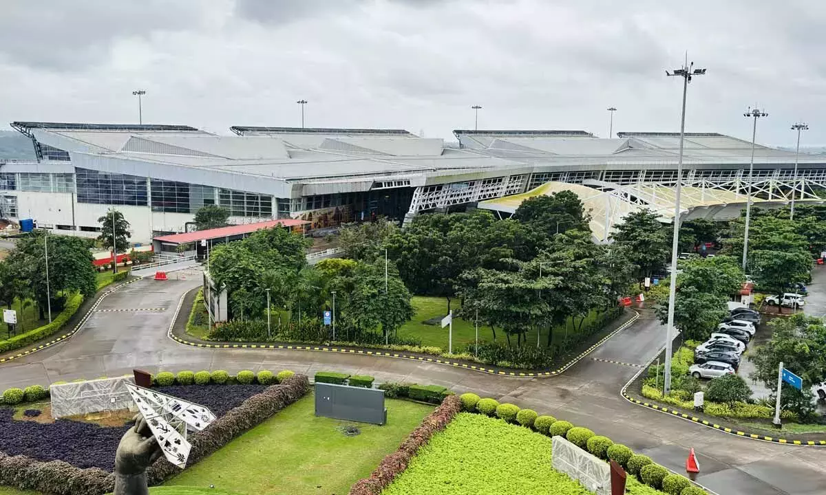 Mangaluru हवाई अड्डे ने वित्त वर्ष 26 की पहली छमाही में 11% यात्री वृद्धि दर्ज की Mangaluru हवाई अड्डे ने वित्त वर्ष 26 की पहली छमाही में 11% यात्री वृद्धि दर्ज की