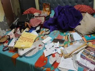 Faridabad: मेवला महाराजपुर में चोरी का मामला, नकदी और ज्वैलरी गायब Faridabad: मेवला महाराजपुर में चोरी का मामला, नकदी और ज्वैलरी गायब