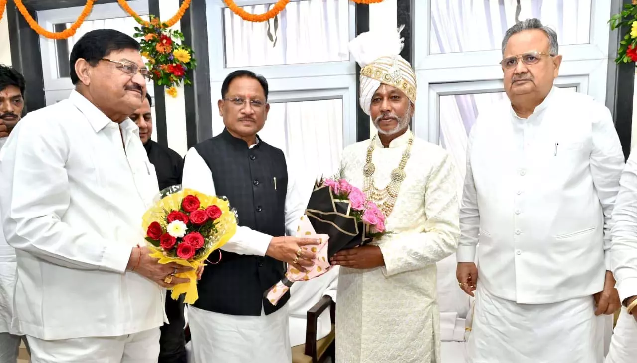 मुख्यमंत्री साय गुरु खुशवंत साहेब के गृहप्रवेश कार्यक्रम में हुए शामिल मुख्यमंत्री साय गुरु खुशवंत साहेब के गृहप्रवेश कार्यक्रम में हुए शामिल