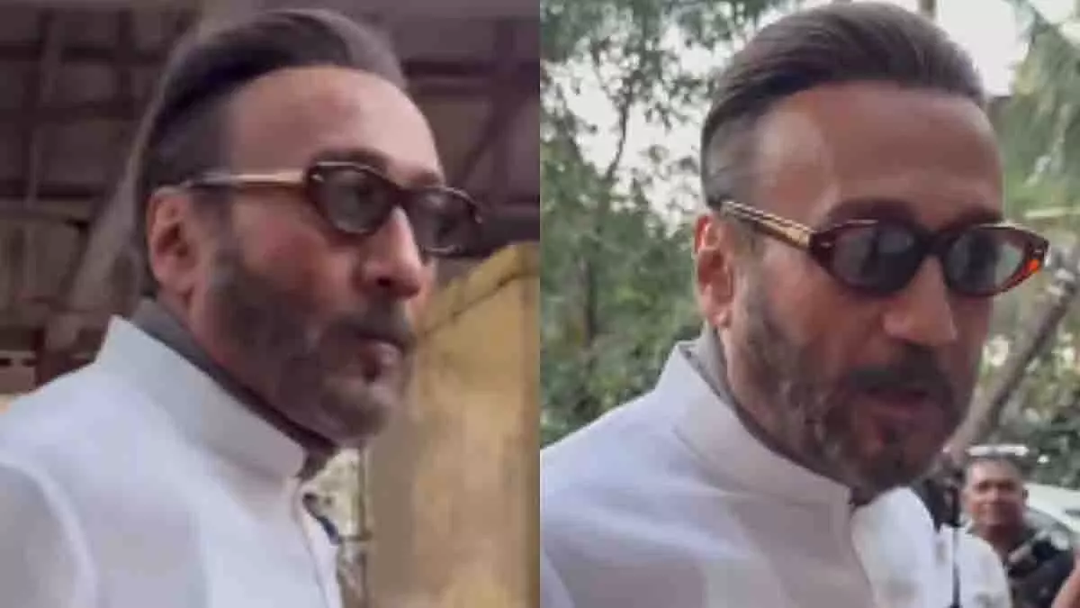 Jackie Shroff ने पंकज धीर की प्रार्थना सभा में पपराज़ो को लगाई फटकार Jackie Shroff ने पंकज धीर की प्रार्थना सभा में पपराज़ो को लगाई फटकार