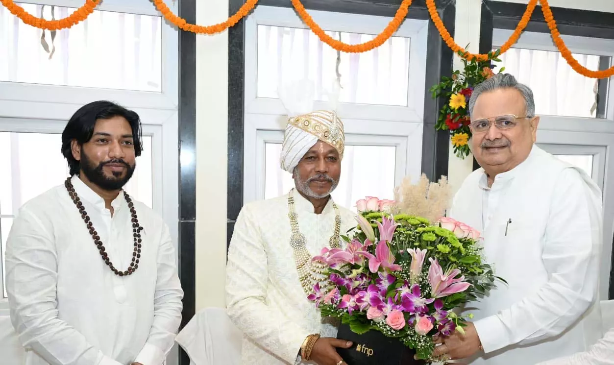 रायपुर में नवा रायपुर निवास गृह प्रवेश कार्यक्रम में डॉ. रमन सिंह शामिल रायपुर में नवा रायपुर निवास गृह प्रवेश कार्यक्रम में डॉ. रमन सिंह शामिल