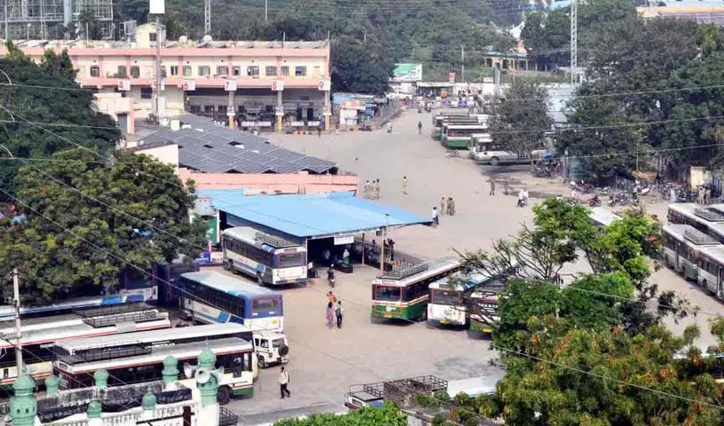 बीसी बंद के कारण RTC को करोड़ों रुपये का नुकसान बीसी बंद के कारण RTC को करोड़ों रुपये का नुकसान