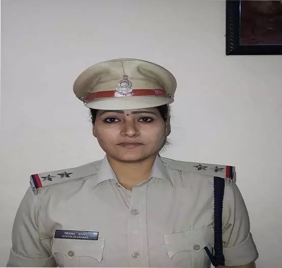 SI दिव्या शर्मा का महिला पत्रकार को नोटिस SI दिव्या शर्मा का महिला पत्रकार को नोटिस