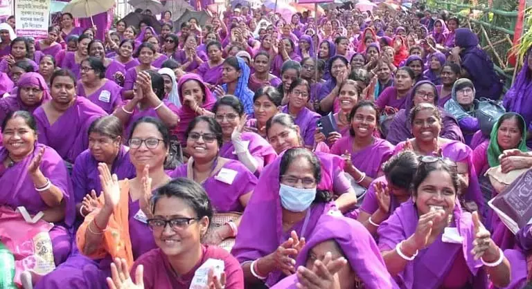 Asha Didi को इस त्यौहारी सीज़न में स्मार्टफ़ोन खाते में मिले 10,000 टका Asha Didi को इस त्यौहारी सीज़न में स्मार्टफ़ोन खाते में मिले 10,000 टका
