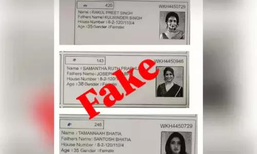 फर्जी वोटर ID देखकर हैरान हुई सामंथा तमन्ना और रकुलप्रीत, FIR दर्ज फर्जी वोटर ID देखकर हैरान हुई सामंथा तमन्ना और रकुलप्रीत, FIR दर्ज