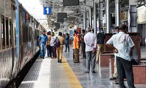 Diwali : रेलवे रिजर्वेशन सेंटर के खुलने का समय घोषित