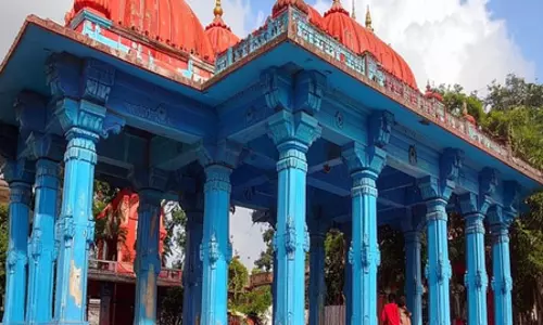 ब्रह्मा जी के पुष्प कमल गिरने से बना पुष्कर ब्रह्मा मंदिर, धनतेरस के दिन भगवान कुबेर देते हैं दर्शन